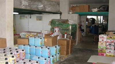 مصادرة 6 طن منظفات مغشوشة بمصنع غير مرخص بطنطا