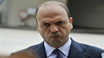 وزير الداخلية الإيطالي: دول بالاتحاد الأوروبي ستستقبل 120 ألف لاجئ