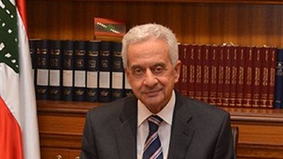 المشاركون بالحوار الوطني اللبناني يدعمون الحكومة 