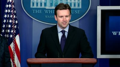 البيت الأبيض يرفض التعليق على إجراء مباحثات عسكرية مع روسيا بشأن سوريا