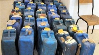 ضبط مديري محطتين يبيعان السولار بالسوق السوداء 