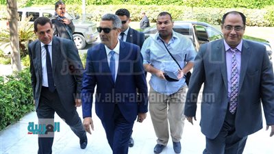   وصول وزير النقل الجديد إلى مكتبه