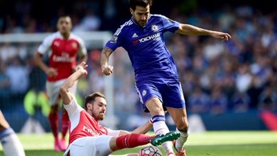 التعادل السلبي يسيطر على الشوط الأول من 