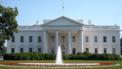 البيت الأبيض يؤكد الإفراج عن اثنين من الأمريكيين المحتجزين في اليمن