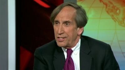 الكاتب الأمريكي آرون ميلر: الولايات المتحدة تذعن للإرادة الروسية في سوريا