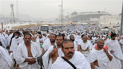 غدًا حجاج بيت الله الحرام يتوجهون إلى عرفات.. واستبدال كسوة الكعبة