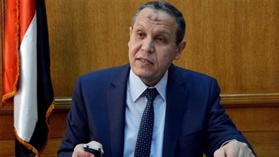 جولة تفقدية لرئيس السكك الحديدية بمحطة مصر