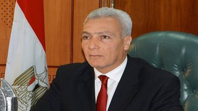 محافظ بورسعيد يتفقد المدارس للتأكد من جاهزيتها لاستقبال العام الجديد