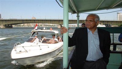 محافظ القاهرة يشارك المواطنين احتفالاتهم بعيد الأضحى