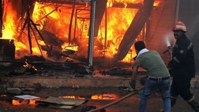 حريق هائل بمصنع 