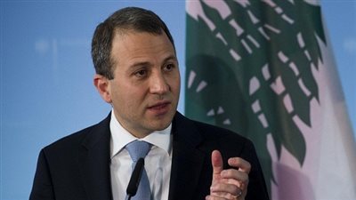 وزير الخارجية اللبناني يدعو المسيحيين للدفاع عن الإسلام
