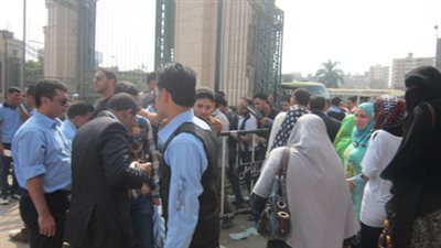 إقبال كثيف من الطلاب في أول يوم دراسي.. ورؤساء الجامعات: 