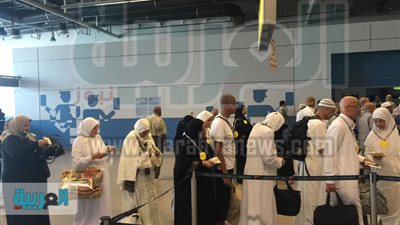 مصر للطيران تبدأ في تكثيف رحلات الجسر الجوي لعودة الحجاج من السعودية