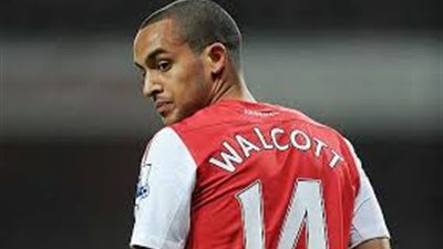 بالفيديو .. أوليمبياكوس يفوز على أرسنال بثلاثية في دوري الأبطال