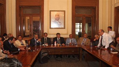 التيار الثالث بـ