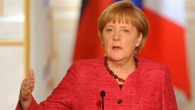 ميركل: لا يمكن إنهاء الحرب في سوريا دون مساعدة روسيا
