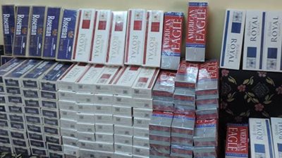 ضبط 10 آلاف علبة سجائر مغشوشة بدمياط