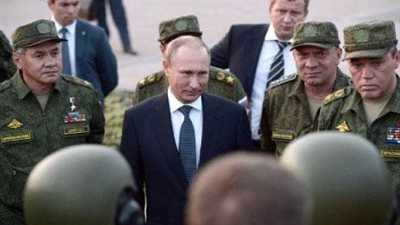 حرب روسيا ضد الجماعات المتطرفة بسوريا تتصدر مقالات كتاب الرأي