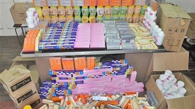 ضبط 4 آلاف كيلو مستحضرات تجميل مجهولة المصدر بالوراق 