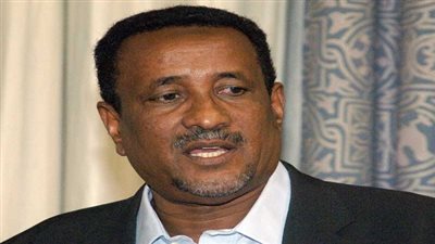 مساعد رئيس السودان يصل القاهرة