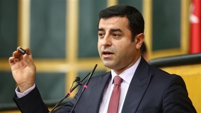 سياسي كردي للحكومة التركية: نريد أن نراكم تقفون في وجه بوتين