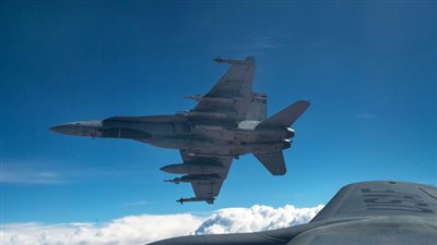 المقاتلات الفرنسية تقصف مواقع 