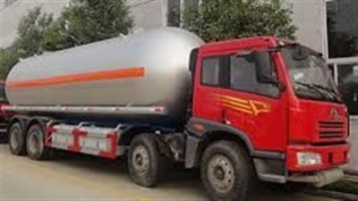 ضخ 1275 طنًا من المواد البترولية وغاز البوتاجاز بقنا