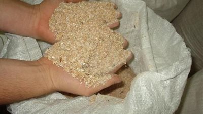 ضبط 4 أطنان نخالة خشنة مجهولة المصدر بالمنوفية 