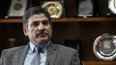 وزير الري يعود من السودان بعد زيارة سريعة