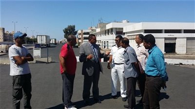  رئيس مدينة سفاجا يتفقد مشروع الإسكان الاقتصادي