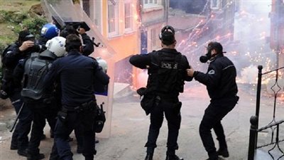 استسلام 8 انفصاليين أكراد لقوات الأمن التركية في 