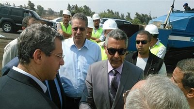 وزير النقل يتفقد كوبري دهشور العلوي بالجيزة 