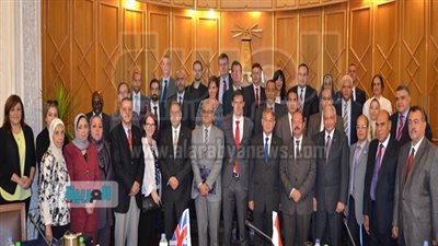 جامعة الإسكندرية تستقبل وفدًا بريطانيًا لبحث مشاريع بحثية مشتركة