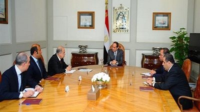 السيسي يستعرض مع رئيس الوزراء إجراءات تأمين الانتخابات البرلمانية