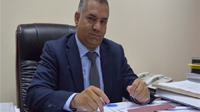 وزير الآثار يتفقد متحف مطار القاهرة قبل سفره لطوكيو 