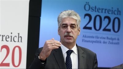 تخصيص نحو مليار يورو لتغطية أعباء اللاجئين في الموازنة الجديدة في النمسا