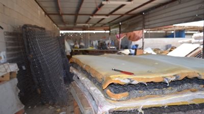 الادارة العامة لمباحث التموين.. ضبط أكبر مخزن للمراتب المقلدة بالدلتا