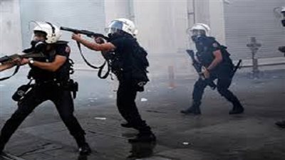 مقتل وإصابة شرطيين في مدينة 