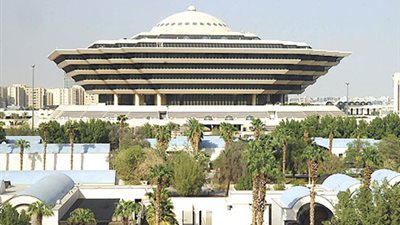 السعودية: مقتل 5 مواطنين وإصابة 9 في حادث إطلاق النار على الحسينية