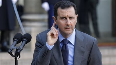 هولاند: التدخل العسكري الروسي في سوريا لن ينقذ 