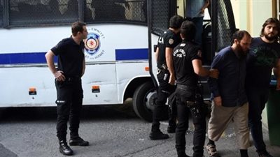 اعتقال 18 رئيسًا مشاركًا لبلديات بمناطق كردية بتركيا خلال شهرين