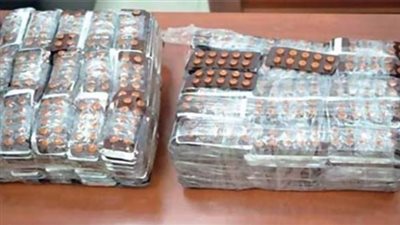 سقوط عاطلين بـ1500 قرص ترامادول داخل قطار بسوهاج