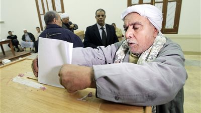 أوائل خريجي الجامعات: لا صحة لمقاطعة الانتخابات البرلمانية