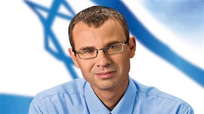 وزير إسرائيلي: دعوة نتنياهو للقاء عباس خطوة صحيحة دبلوماسياً