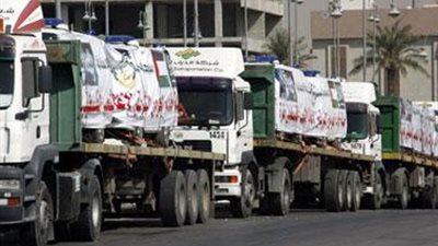 الصليب الأحمر: دخول 30 شاحنة محملة بمساعدات إنسانية إلى 4 بلدات سورية