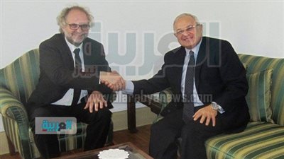 وزير السياحة يبحث مع السفير البولندي 