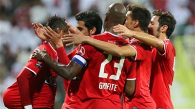 الأهلي يستضيف الهلال في مباراة 