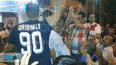 بالصور.. أنصار مرشح 