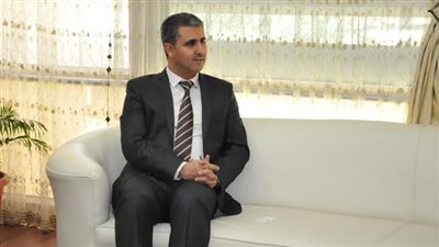 برلماني عراقي يبحث مع الصليب الأحمر بجنيف تنظيم مؤتمر دولي لمساعدة النازحين