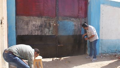 صرف 10 أيام مكافأة لمعلمين بمدرسة إعدادية بالسويس